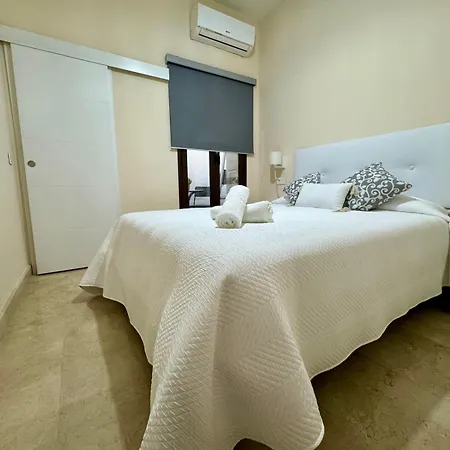 Apartment En Lumbreras-alameda Seville